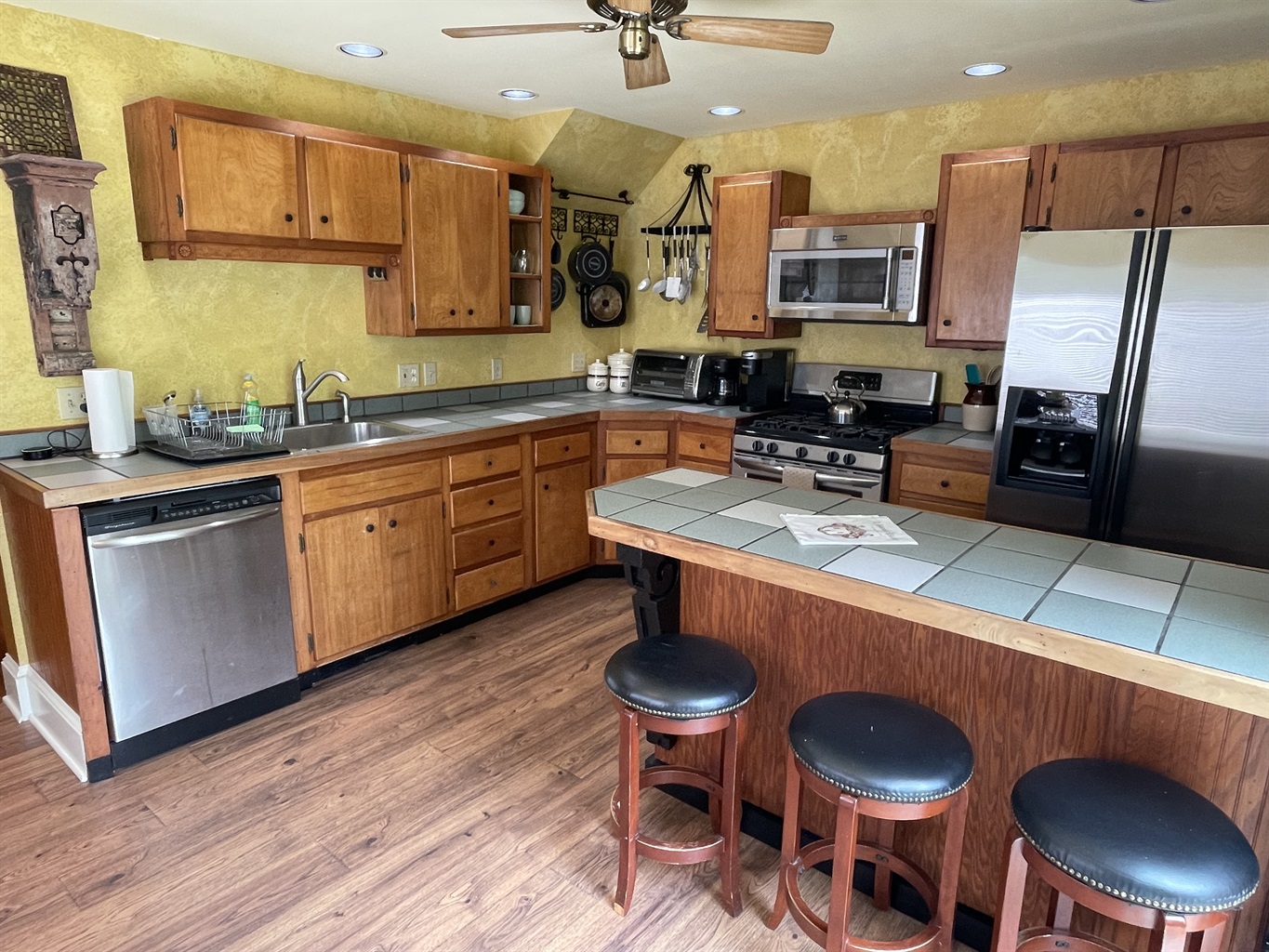 Kitchen with stainless appliances