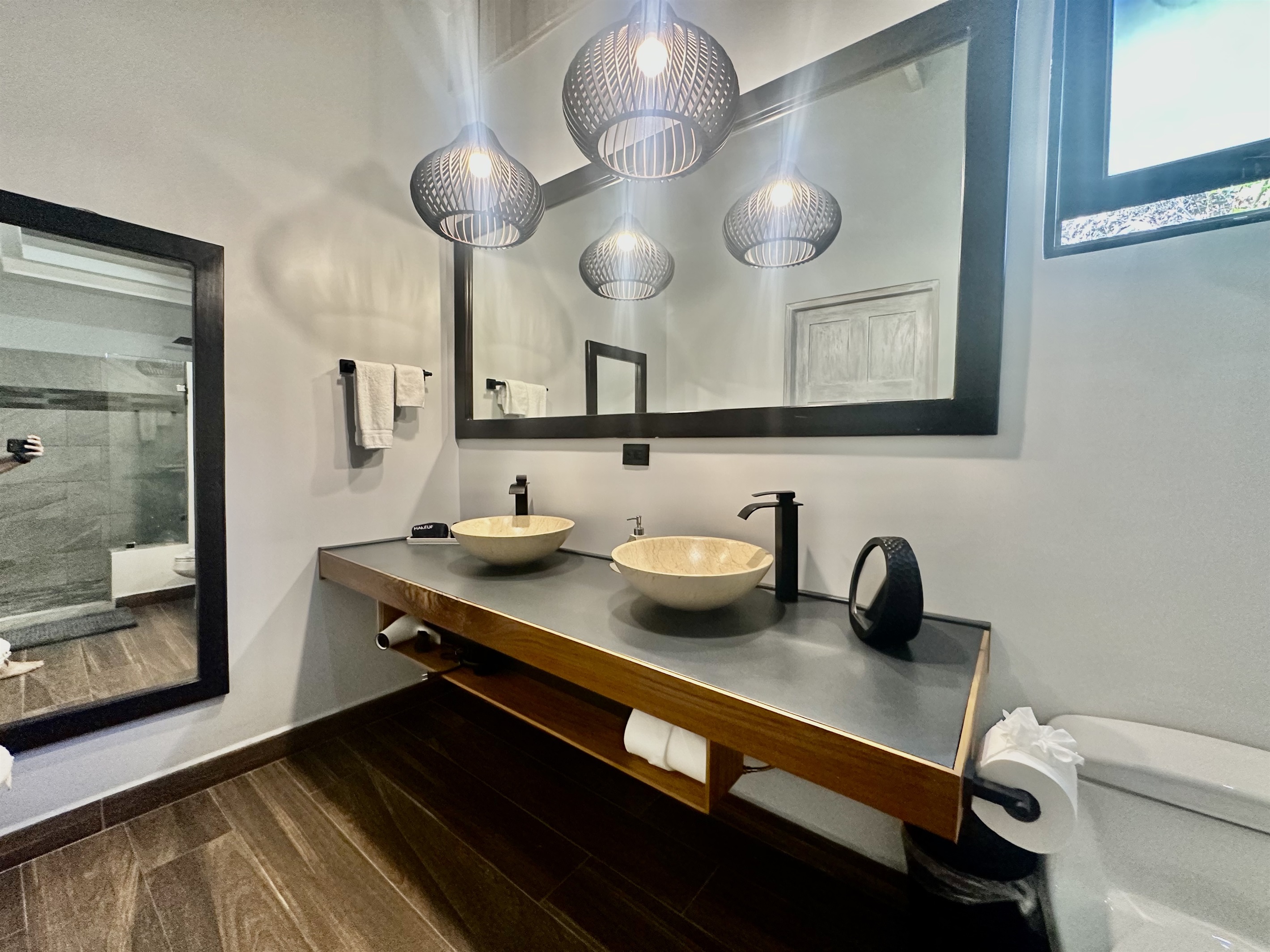 Suite Bath
