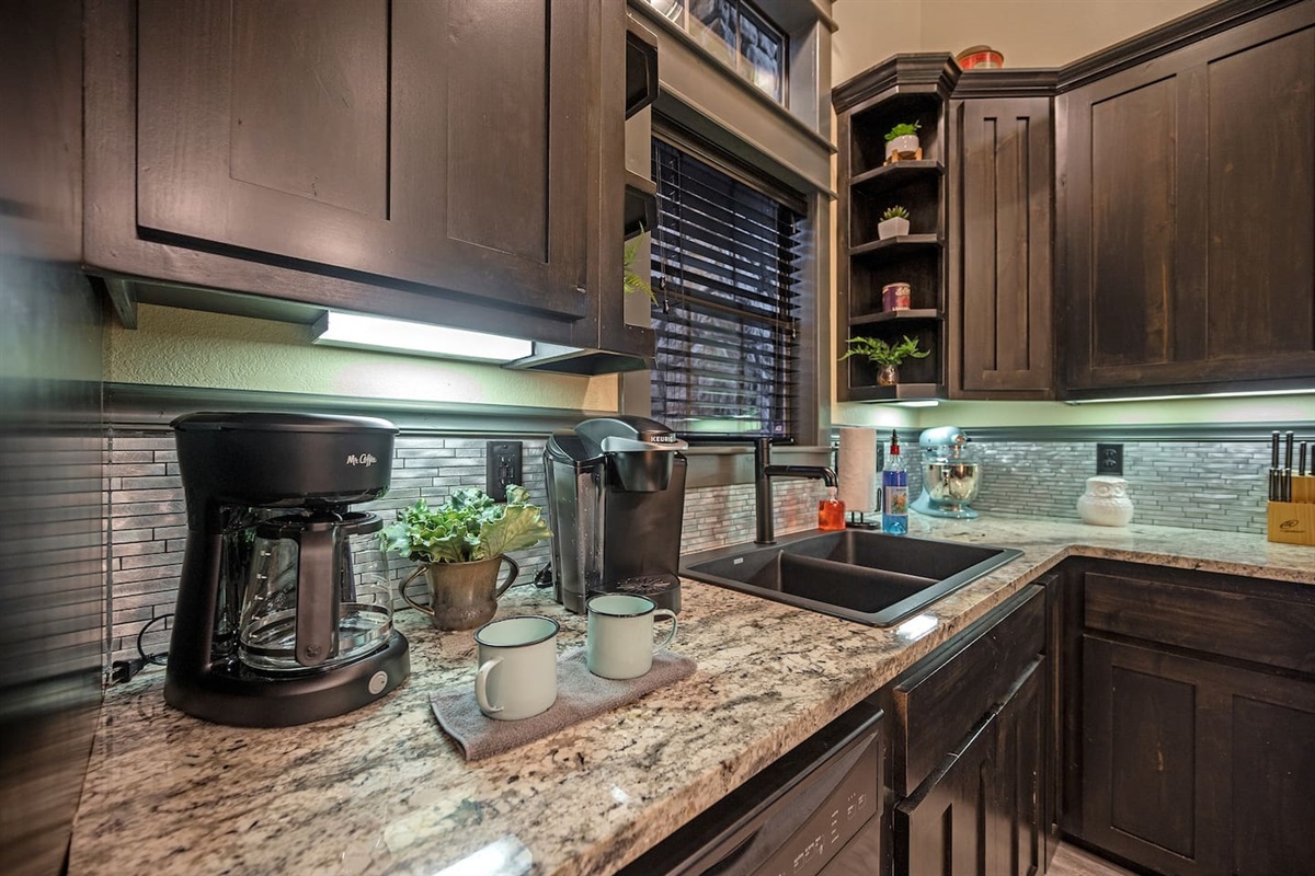 Whether you prefer a quick pod coffee or a slow drip, the dual coffee makers have you covered every morning.