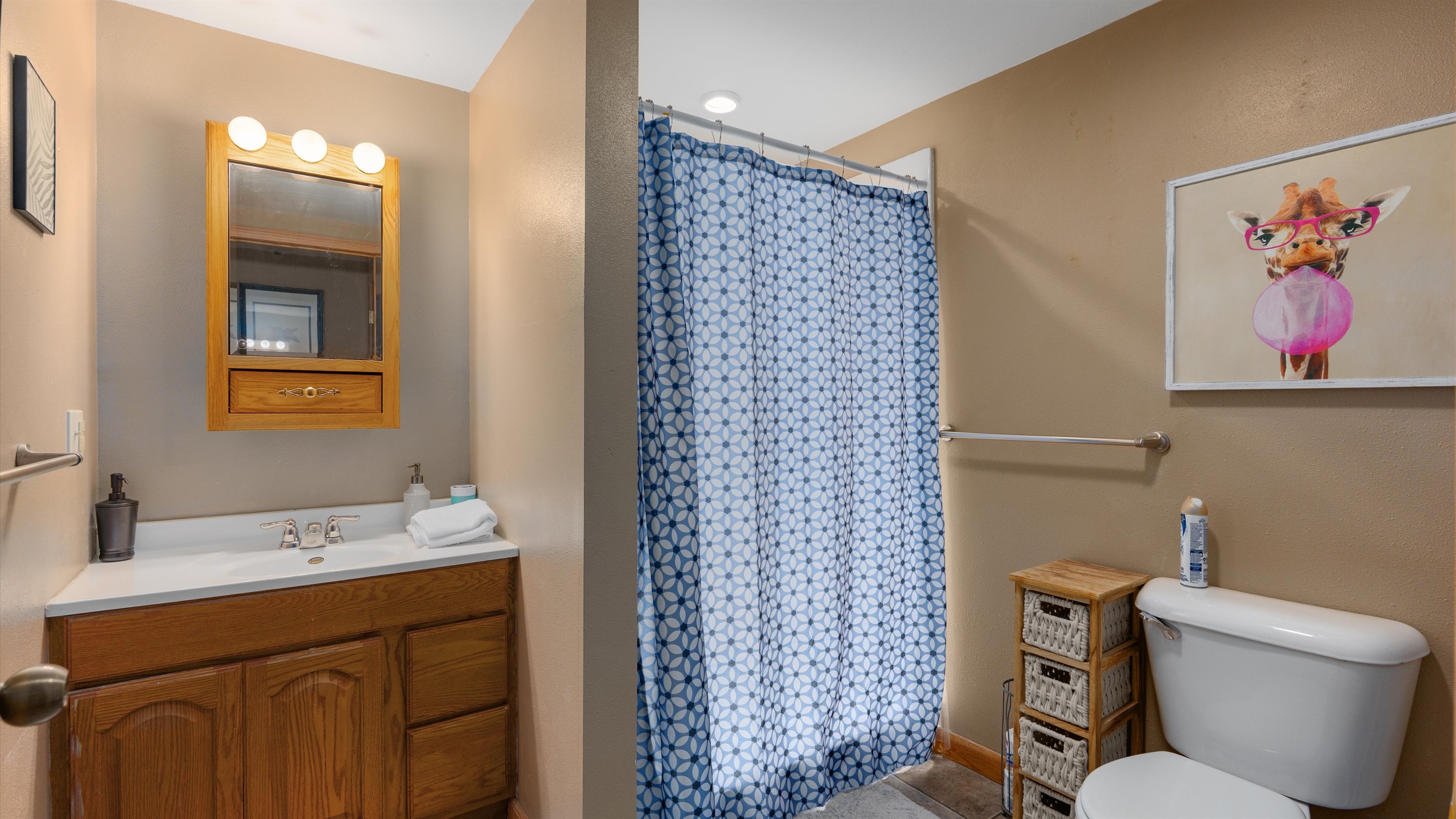 Eclipse has a 3/4 bathroom with large shower, and useful amenities such as a blow dryer and hair curler, plus iron elsewhere in the Condo.