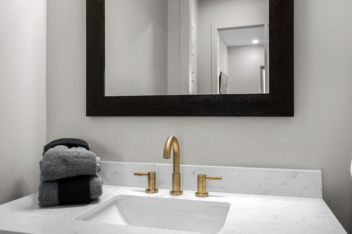 Entry Level - Bedroom 3-Bathroom
