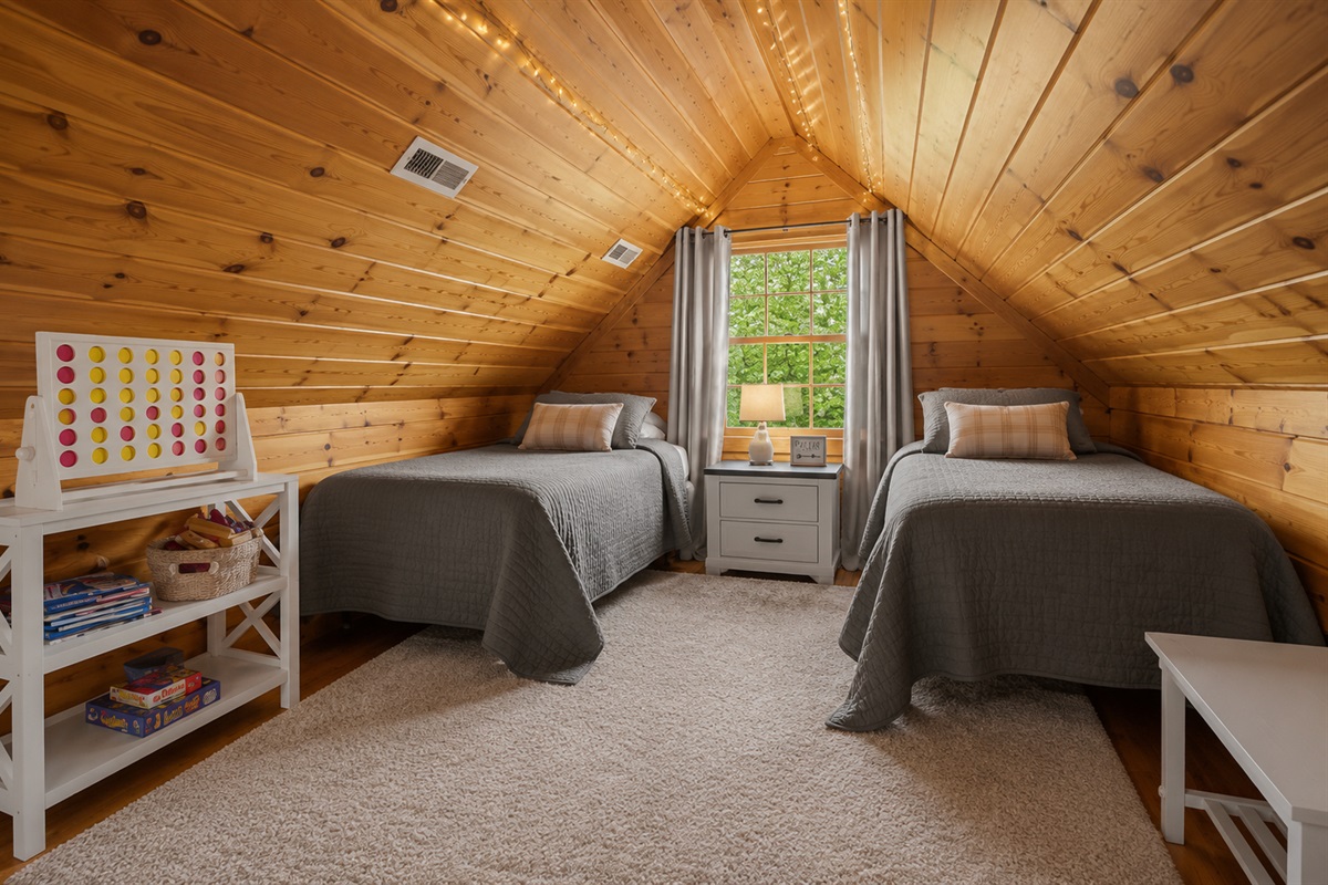 Open Loft/4th Bedroom