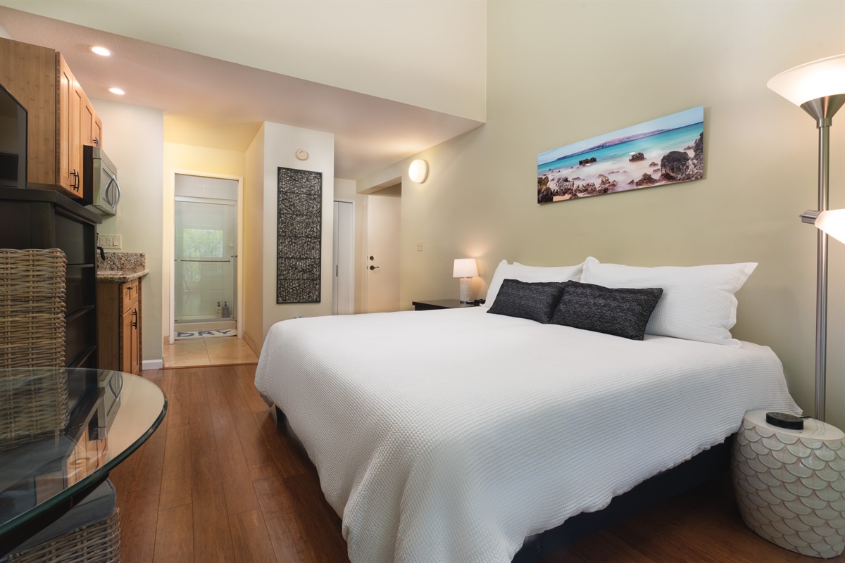 Bedroom 2 With King Size Bed