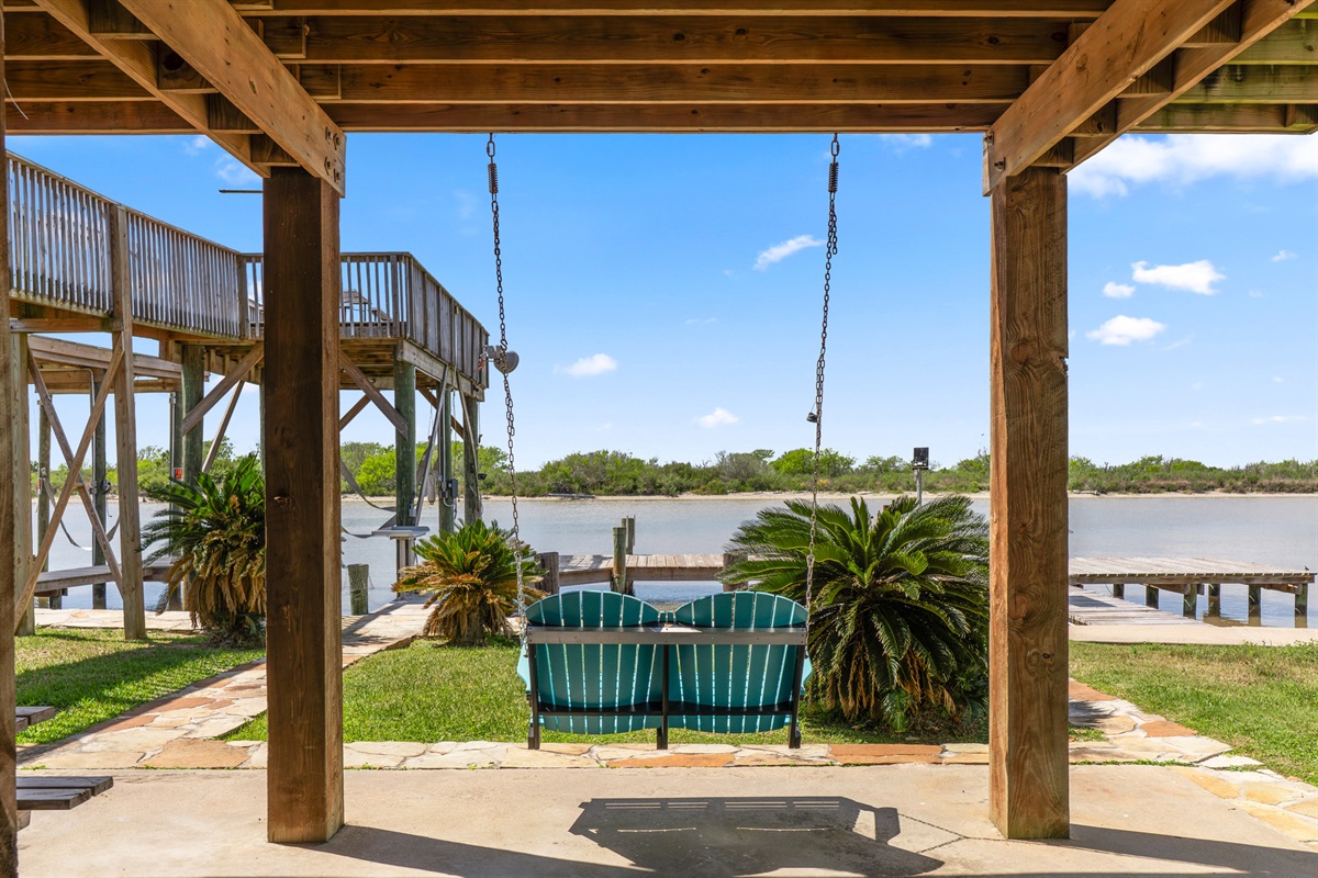 Swing looking out at the Colorado River