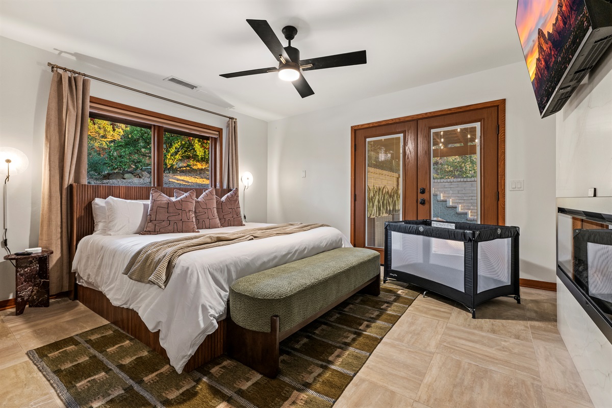 Relax in the suite with outdoor access and a play pen for little ones.