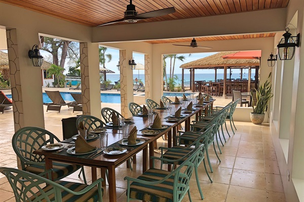 Outdoor Dining Room