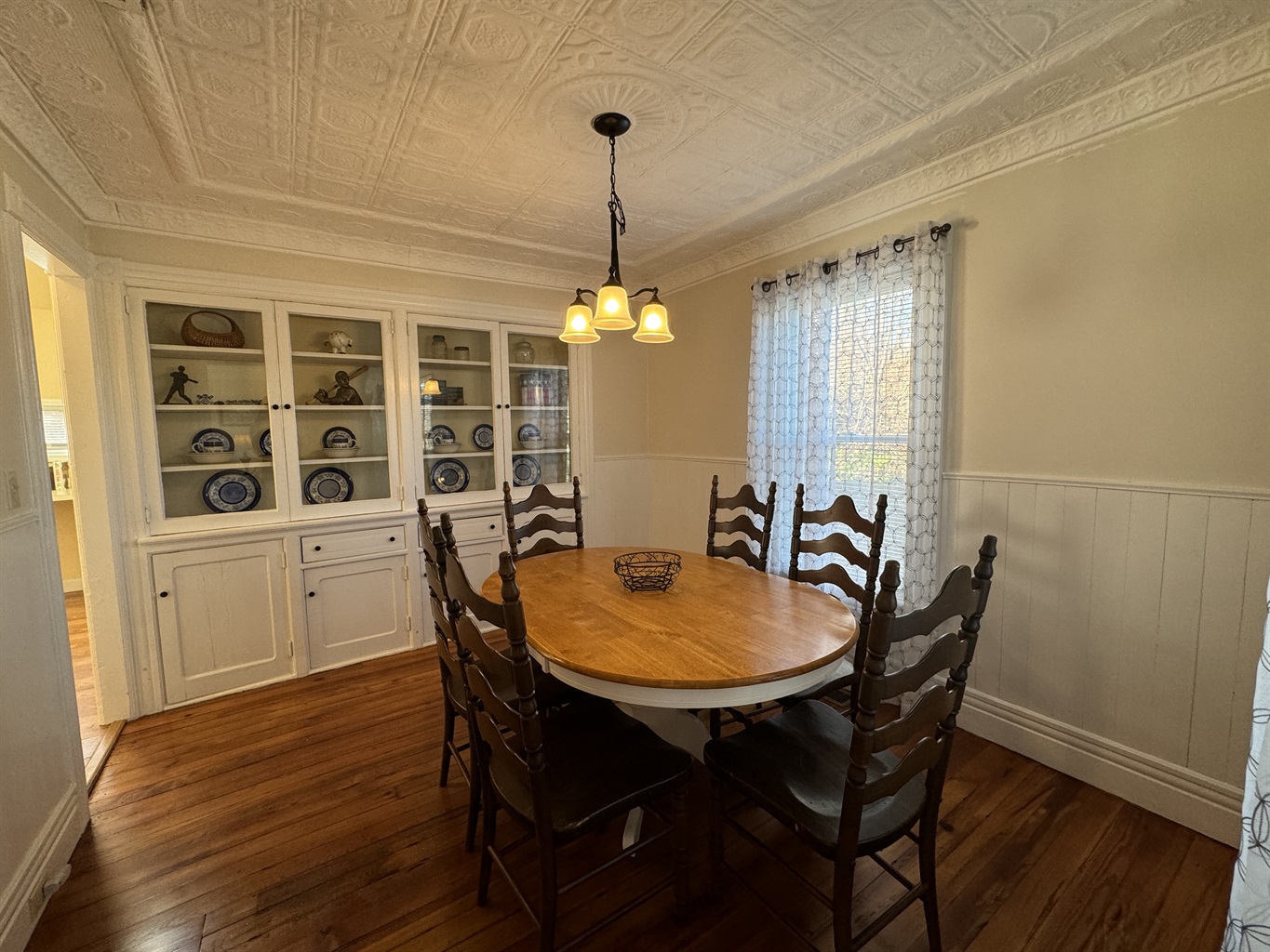 Cooperstown Cottage has classic charm, original built in cabinets, tin ceilings and beautiful hardwood floors.