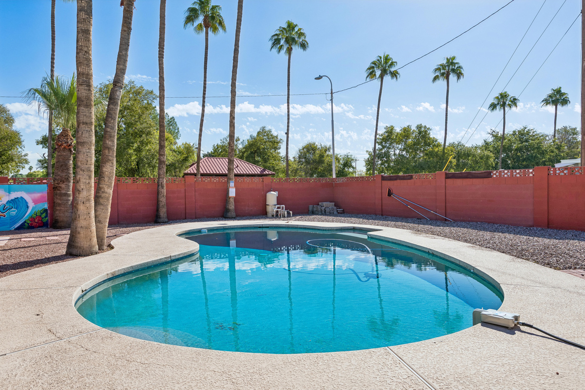 This pebble tech lined pool is an amazing place to refresh after a hot day in Arizona.
