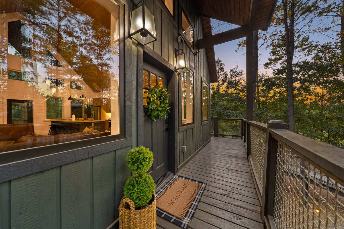 As twilight settles over the pines and the lights begin to glow, arriving at High Life feels like stepping into your own private treehouse world.