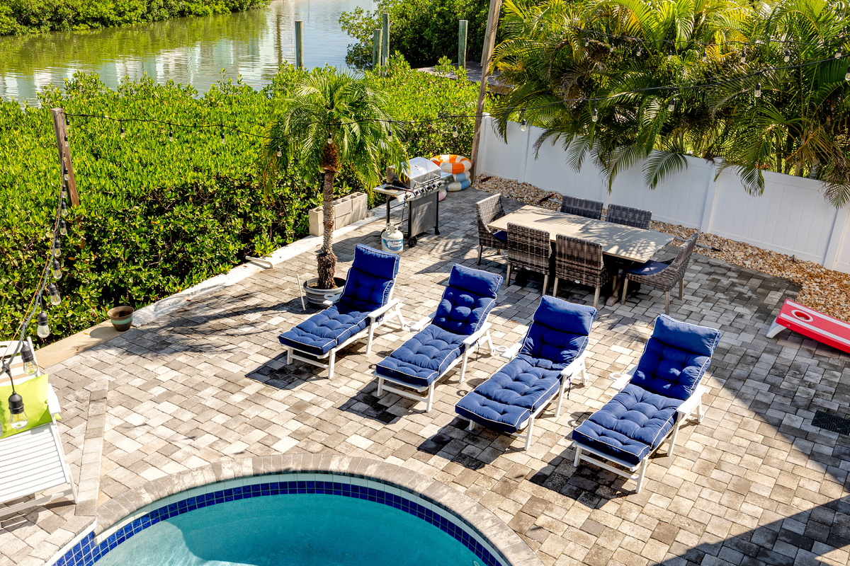 Cushioned Sun Loungers 