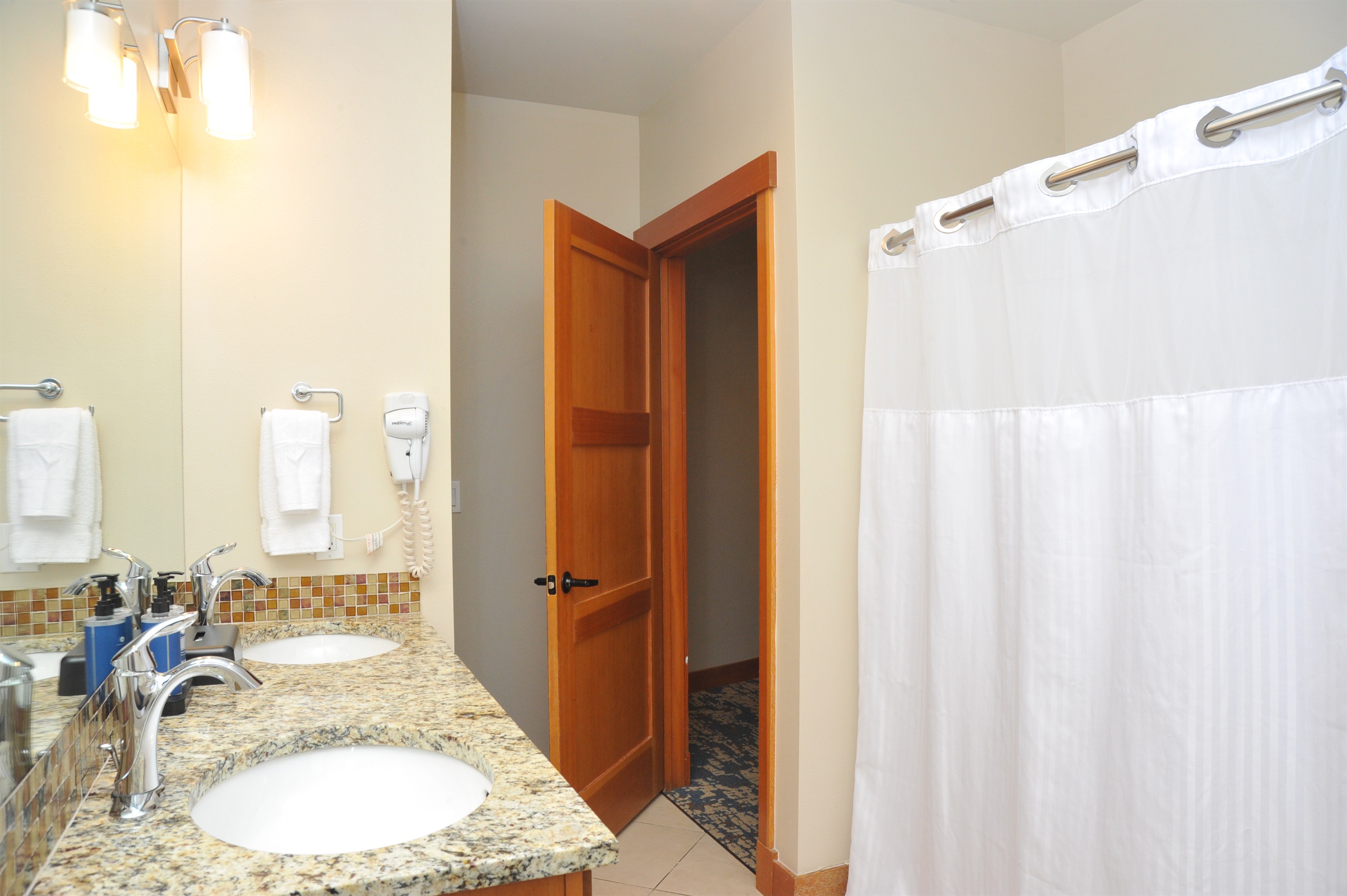 Bathroom #2 of 2: hallway bathroom with tub/shower combo