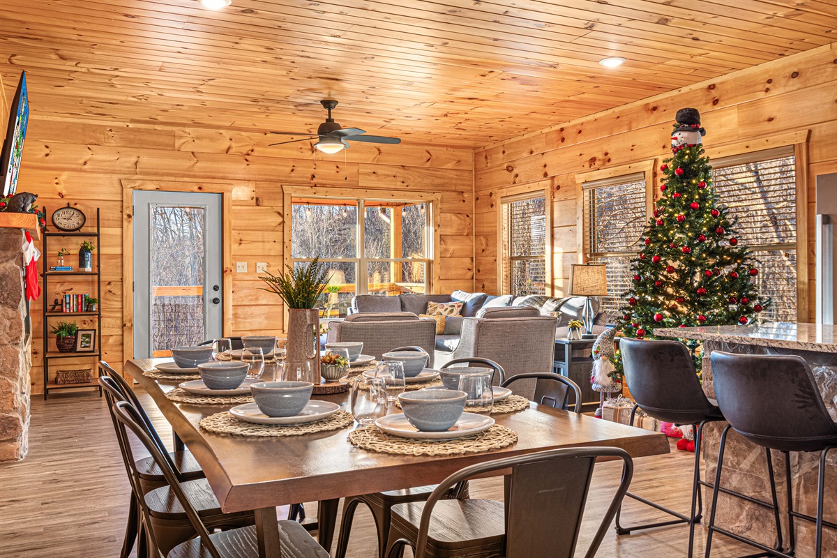 Holiday Perfection! Come get away and enjoy the sights and sounds of the season!