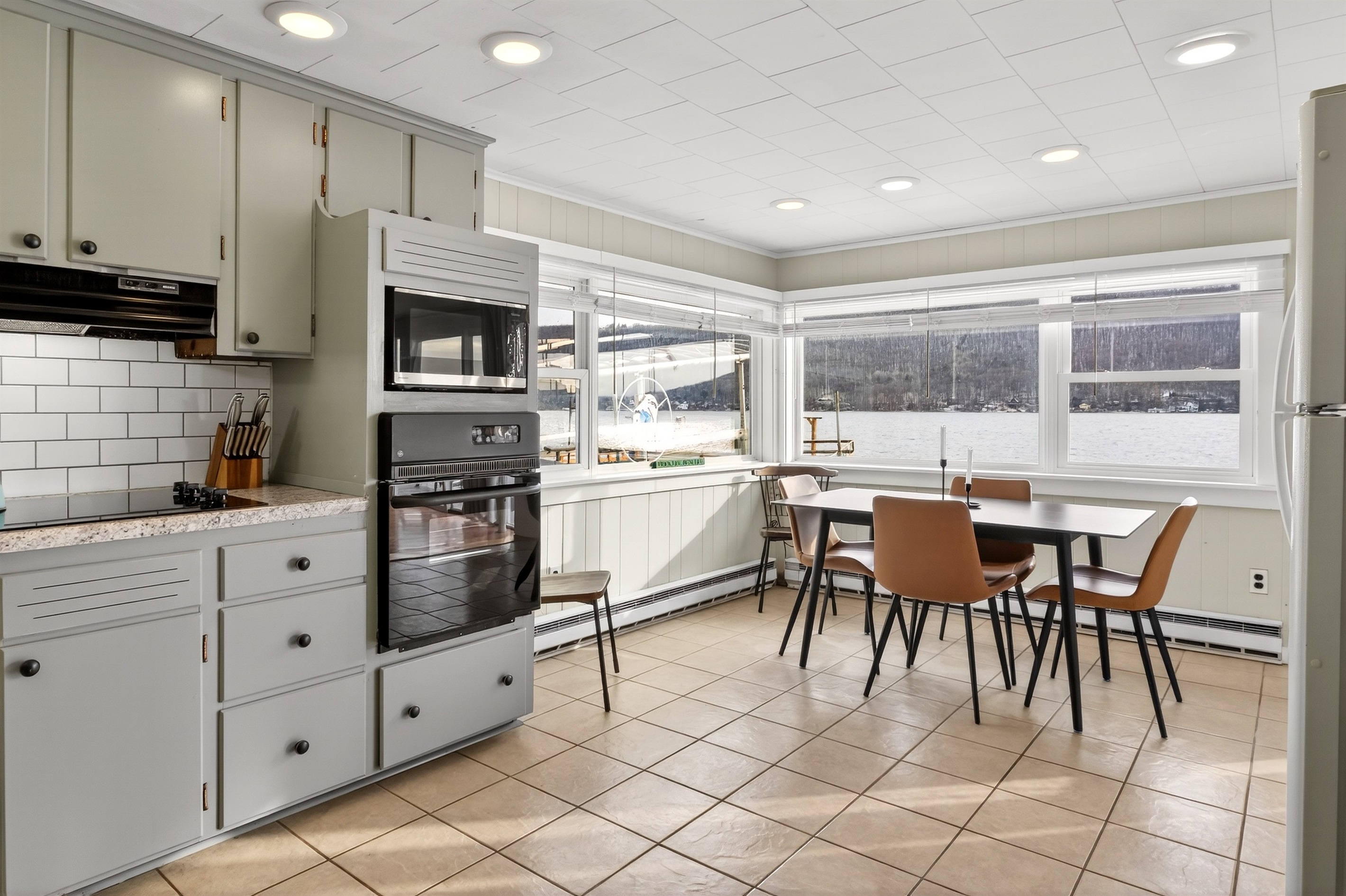 Kitchen with view of the lake