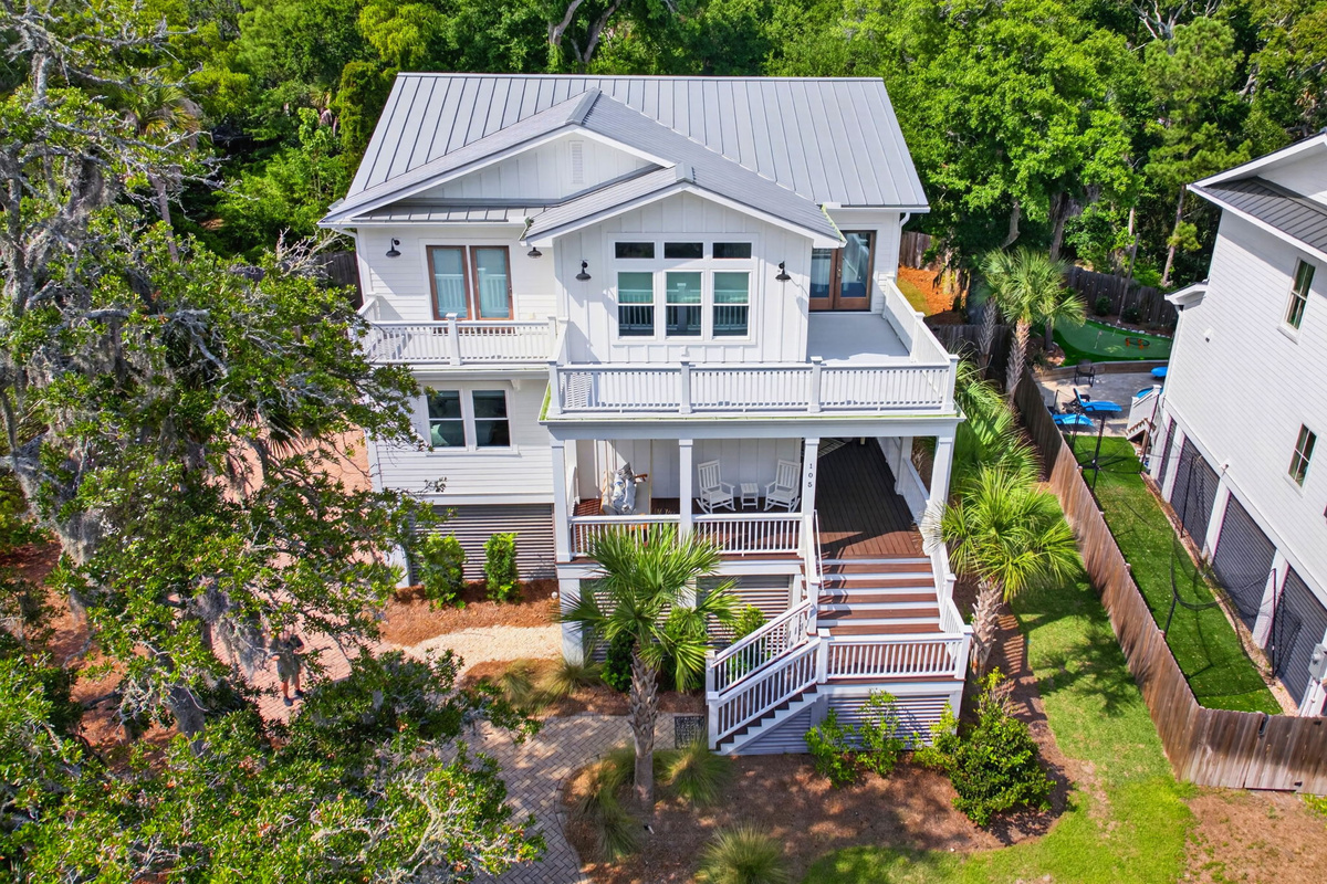 Front of home | Driftwood Dreams | 105 Forest Trail | Isle of Palms, SC | IOP Escapes