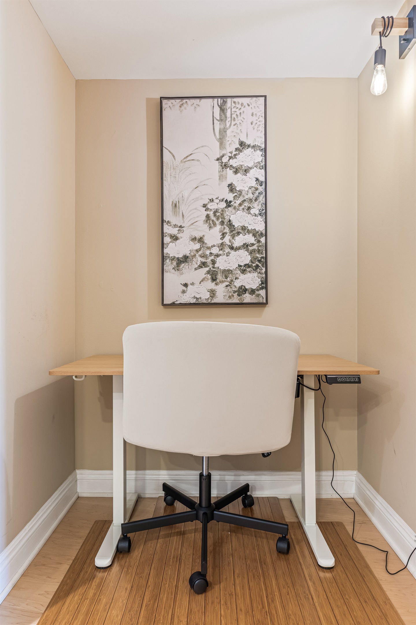 Den with adjustable stand up/sit down desk