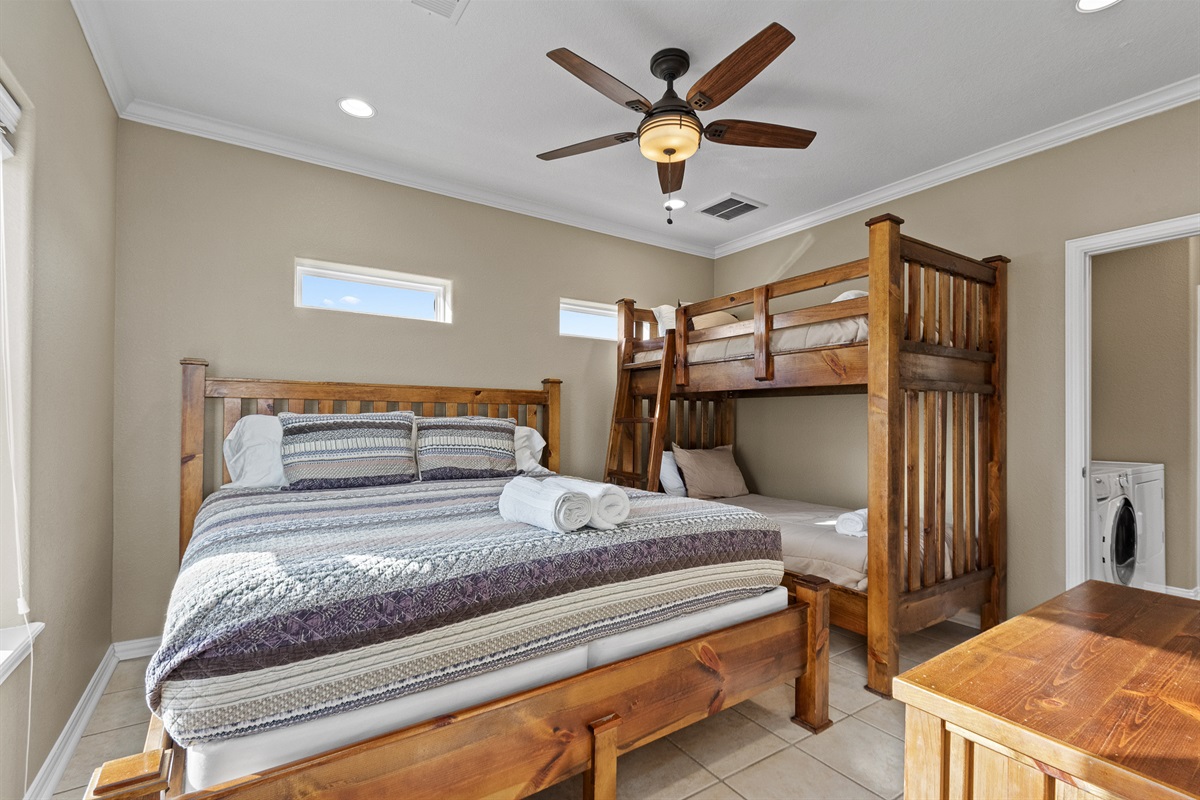 Bedroom 1 - 1st floor - King bed and Twin over Twin bunk bed