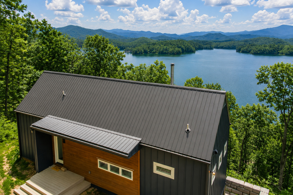 Front-row views of Lake Santeetlah.