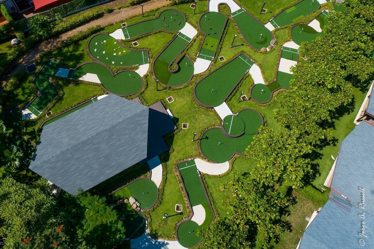 18 hole mini golf course for all to use. Reservations are required