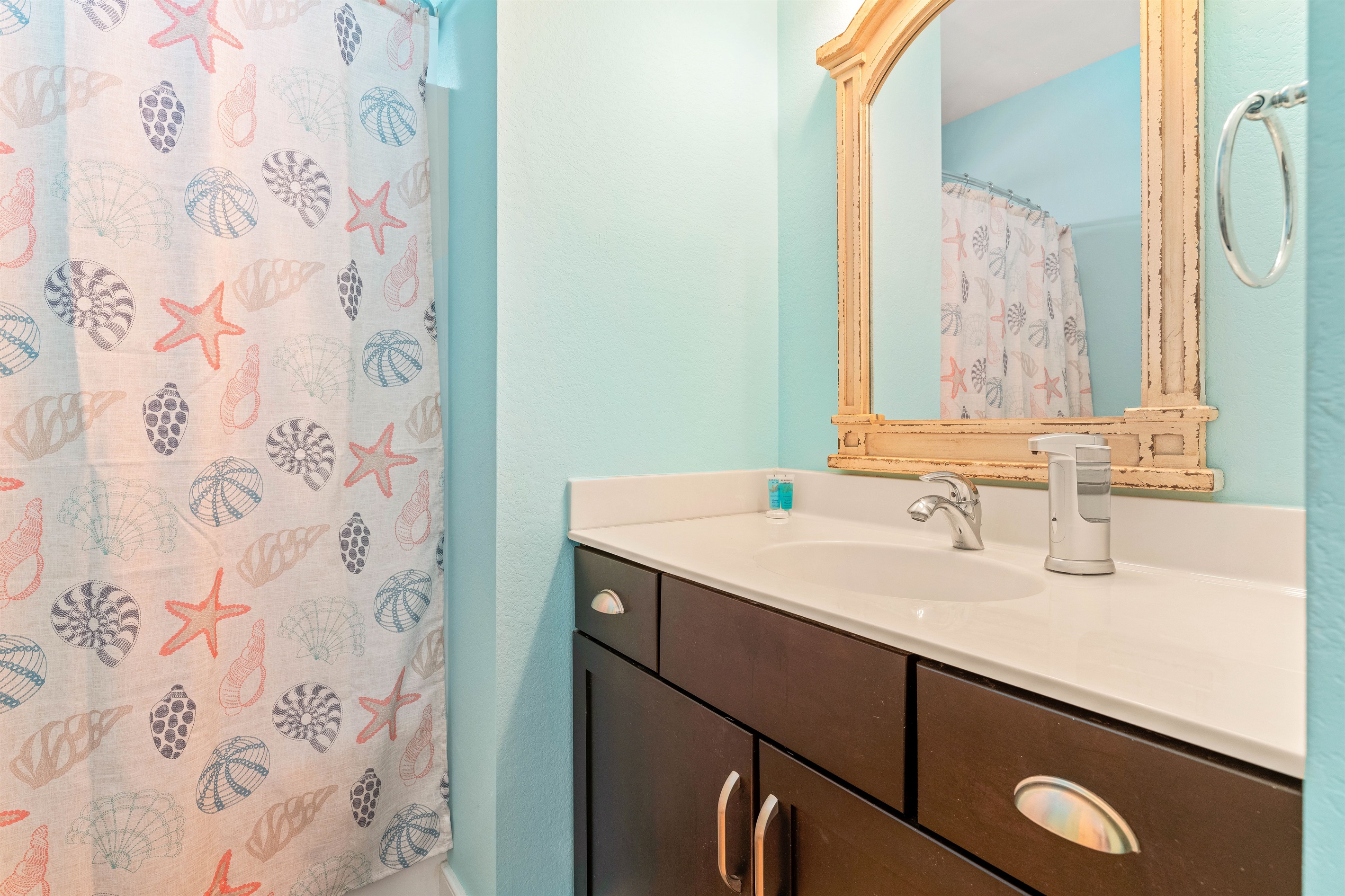 2nd floor HALL bathroom with tub/shower combo & large vanity area
