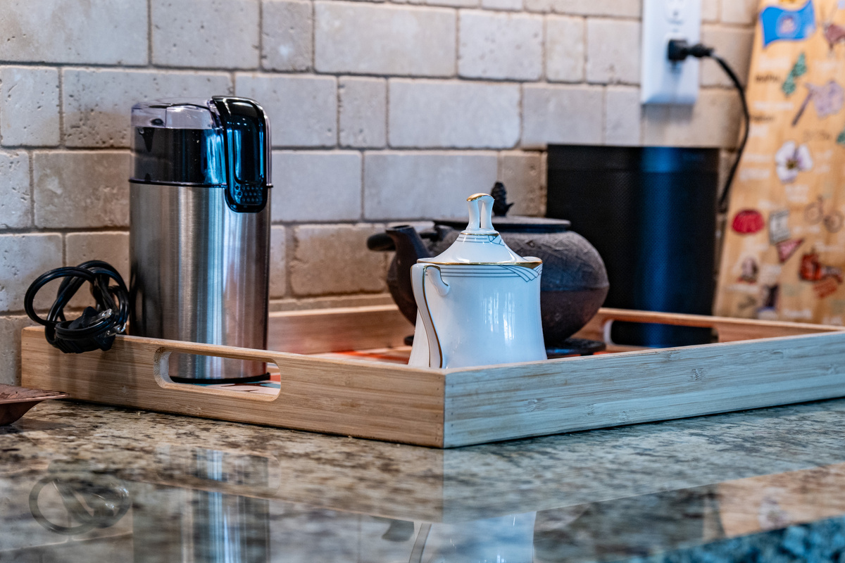 Start Your Morning Right – Enjoy your favorite coffee or tea before heading out to explore Huntsville, Pineview Reservoir, or the nearby ski resorts.