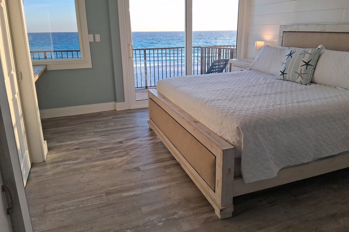 SPACIOUS Master Bedroom with King Bed, Remodeled Bathroom with Walk in Shower and New Vanity, BIG Gulf Views, Private Balcony, Smart TV, Chair + Desk - NEW PHOTOS COMING SOON!