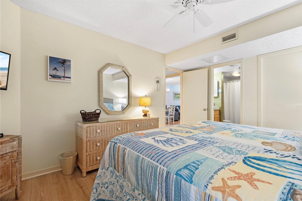 King in Main Bedroom