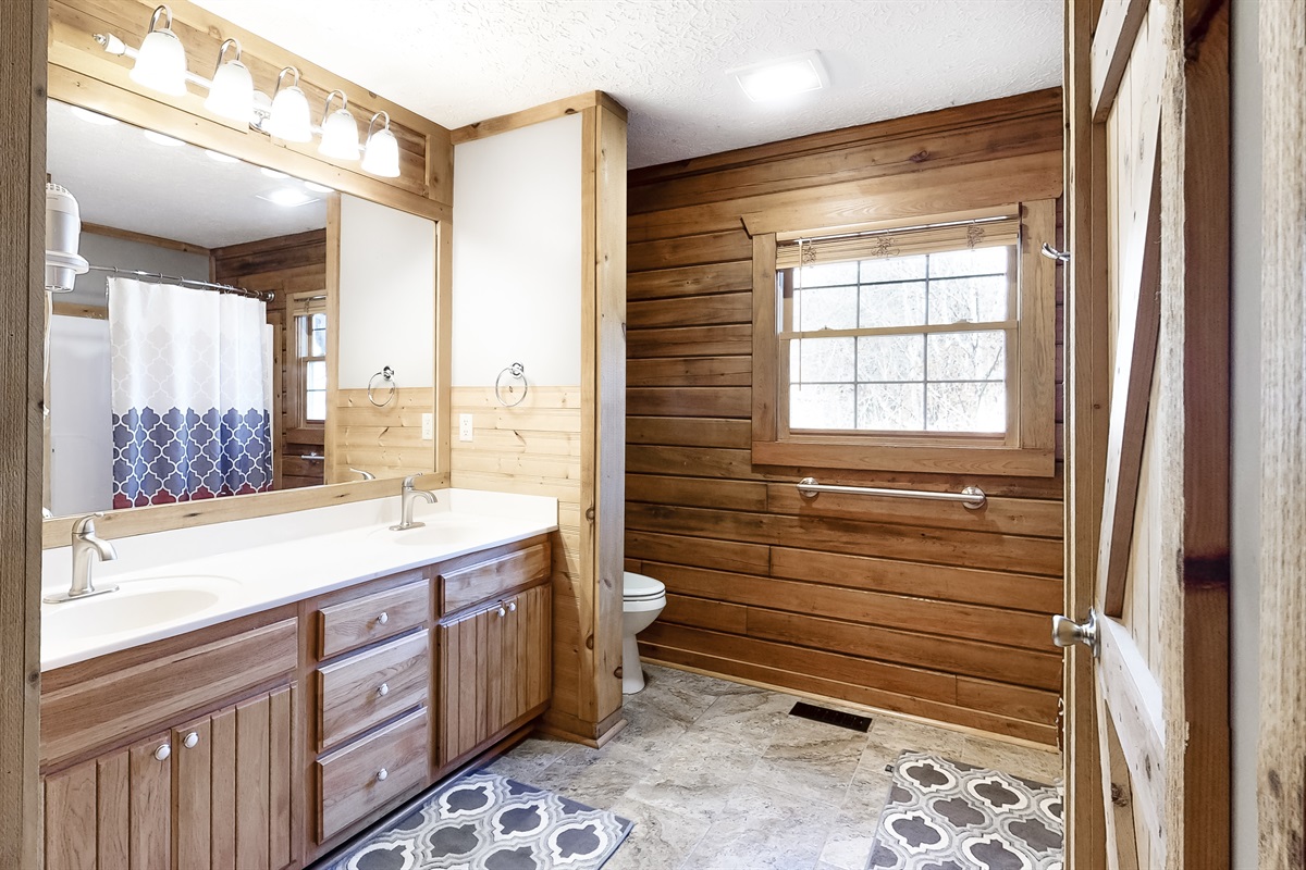 1st floor bathroom with step-in tub