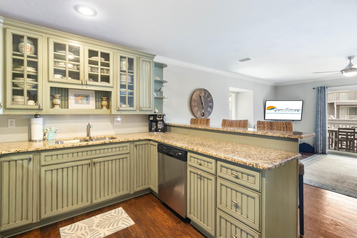 Spacious and Gorgeous Main Level.