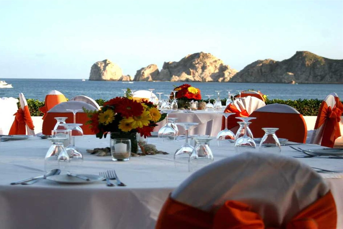 Outdoor Dining at Pueblo Bonito Rose, Vacation Travel Exclusives