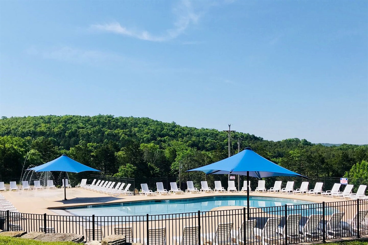 Community Splash Pad and Pool