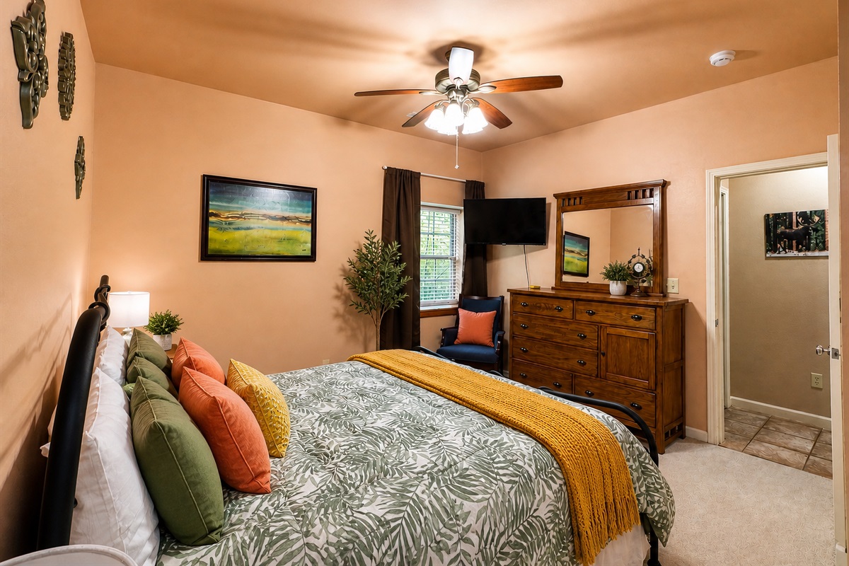 Bedroom 8 with a nice King bed