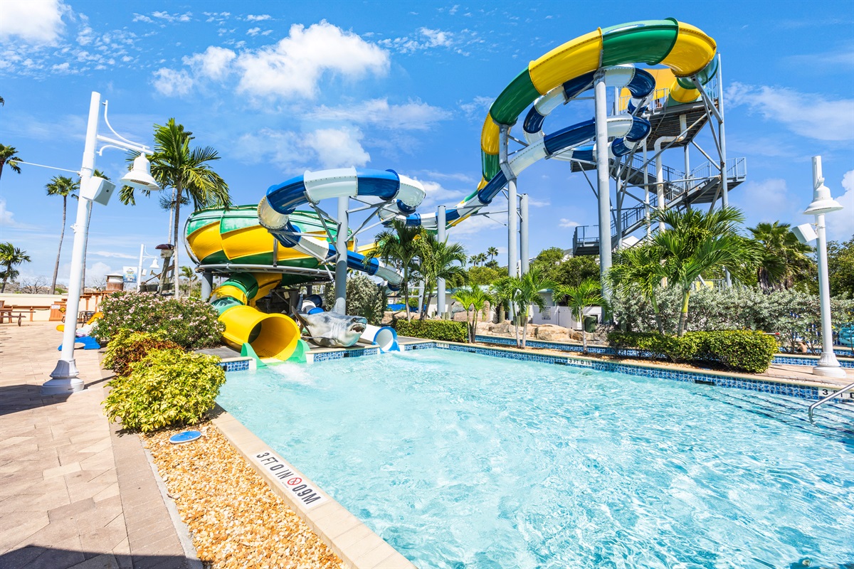 Water Park On Site, 4 free DAILY Passes included!