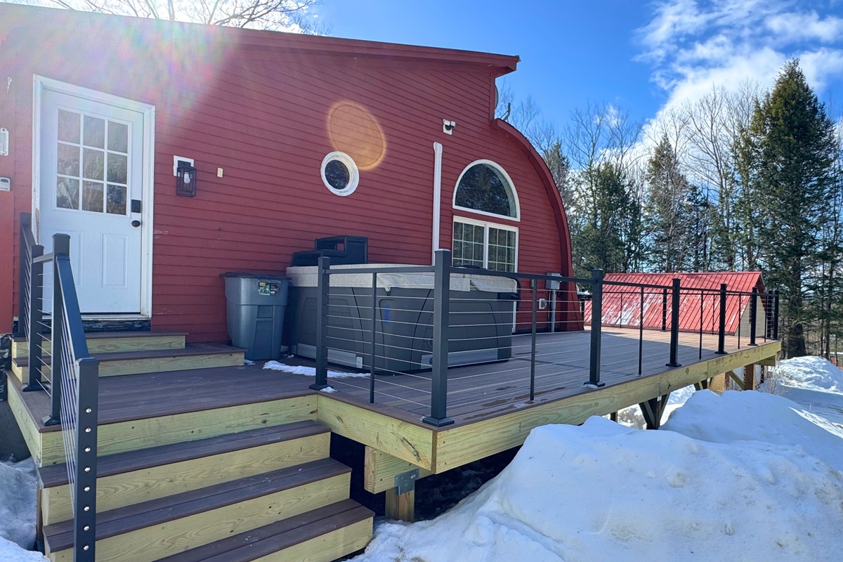 Experience the best of Maine from our front door; your cozy, four-season escape awaits.