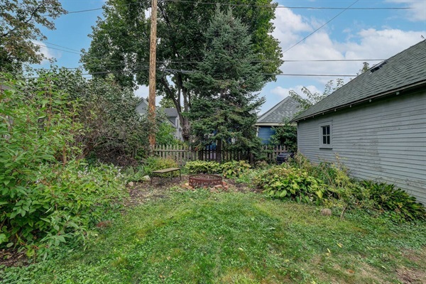 Fire Pit Back yard