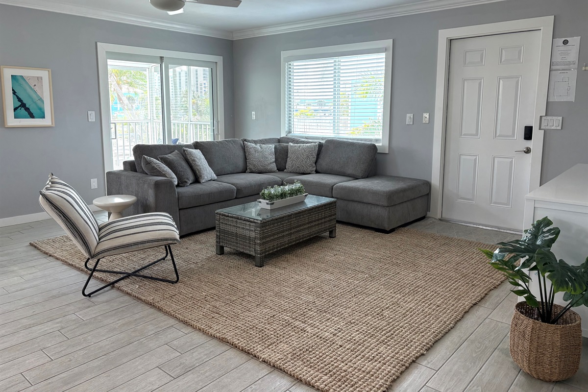 Vista (upper unit) Living Room Alt View