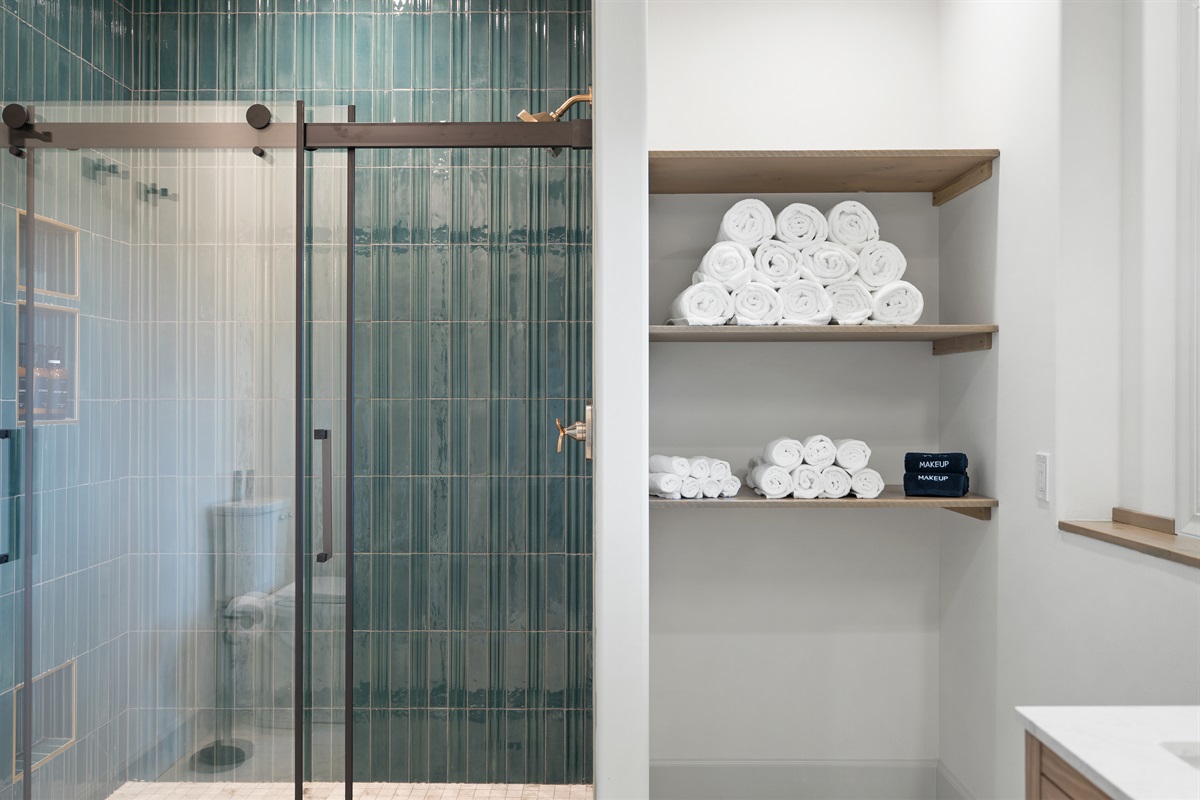 Walk in shower, and everything you need for a relaxing stay.