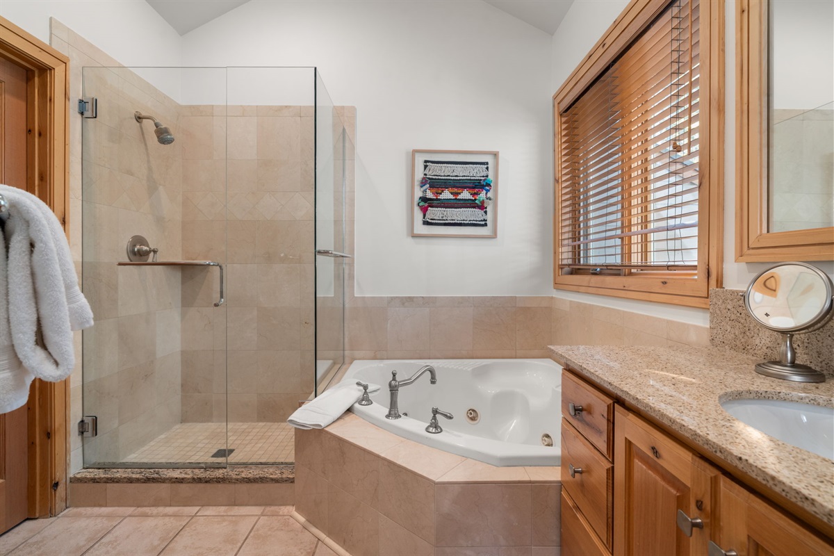 Twin Bedroom Ensuite