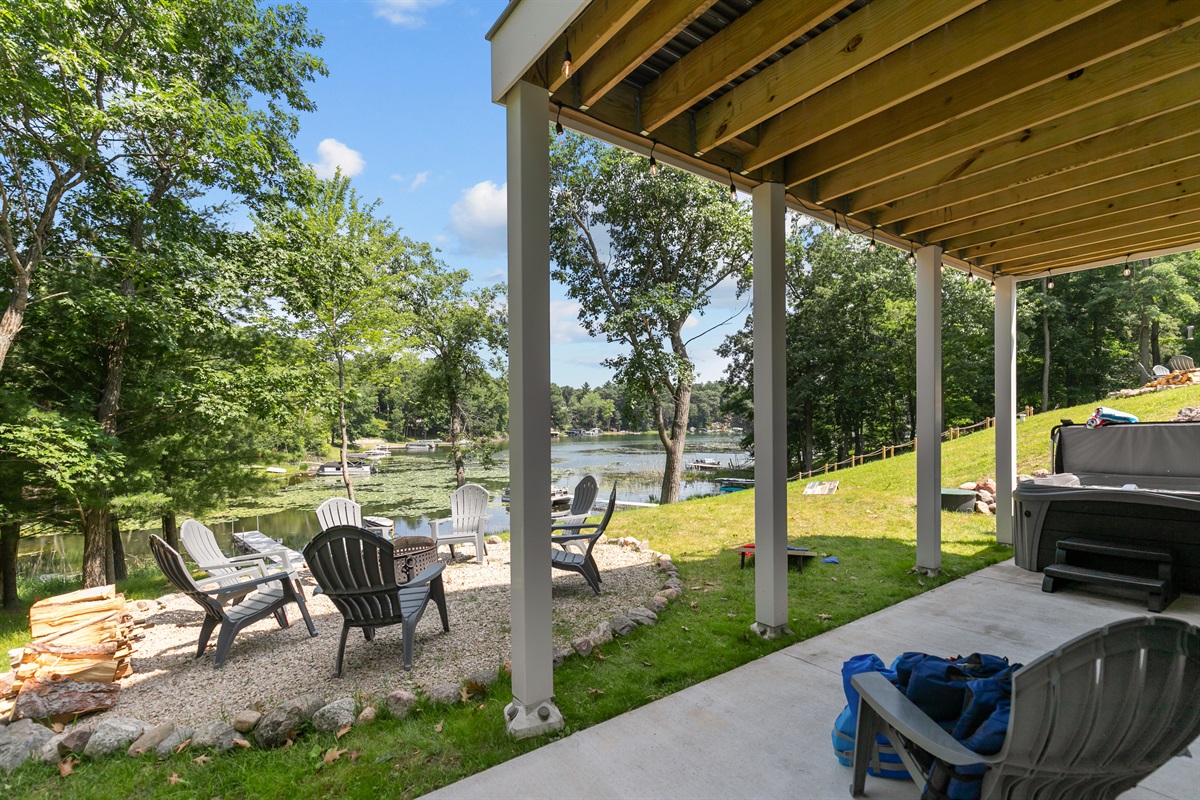 The sun sets, the stars come out, and the hot tub calls. Whether it's a quiet soak or a bubbly chat with friends, it's the ultimate way to unwind.