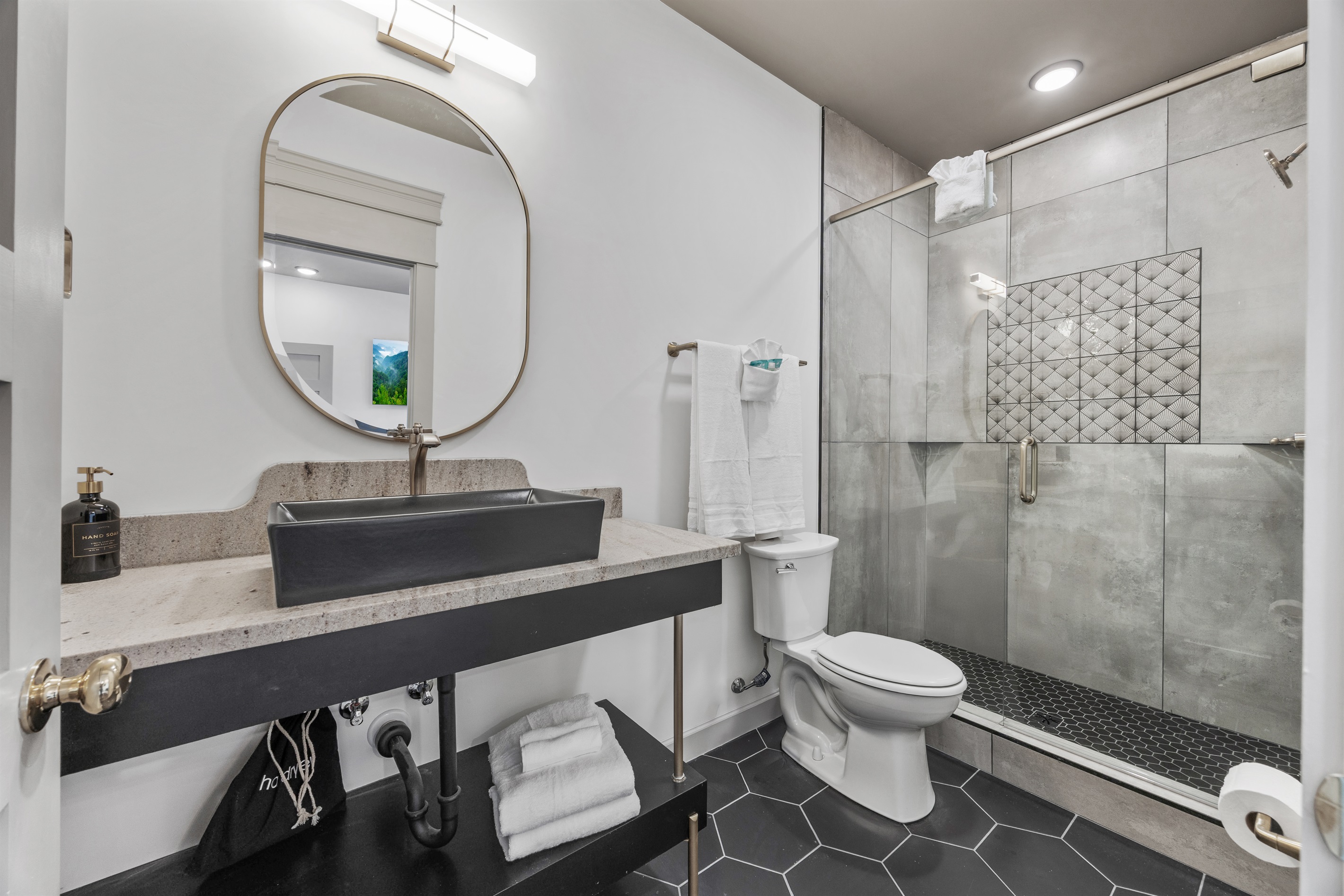 Ensuite