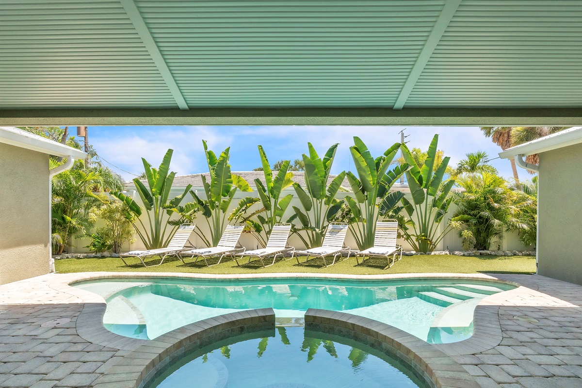 201 69th AMI Beach Home, covered Spa, butterfly-shaped, heated, salt water pool