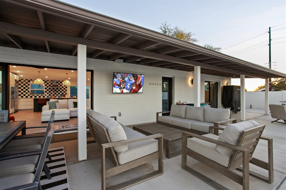 Camelback Casa | 4BR in Scottsdale | Heated Pool & Hot Tub — Casa Camelback | 3BR+Bunkhouse | Heated Pool & Hot Tub, Scottsdale, Arizona — photo 6