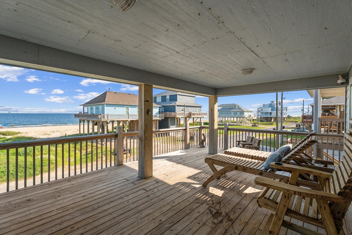 06a6f3e559ea4388b25088d055aa34ad Large | Beachhouse | Texas | TX | Vacation Homes | Galveston | Crystal Beach | Kokomo | Breezy Days | Beachfront Elegance | Sunrise Serenity | Southern Sands Property Management, LLC