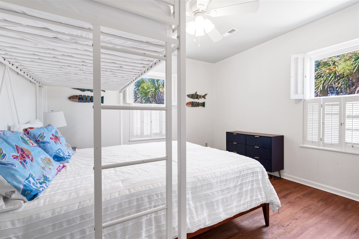 Guest Bedroom 4