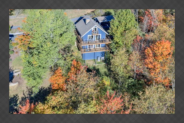 Fall @ WishYouWereHere7Devils is what Leaf Peeping dreams are made of! These October 2025 photos & videos were incredible!