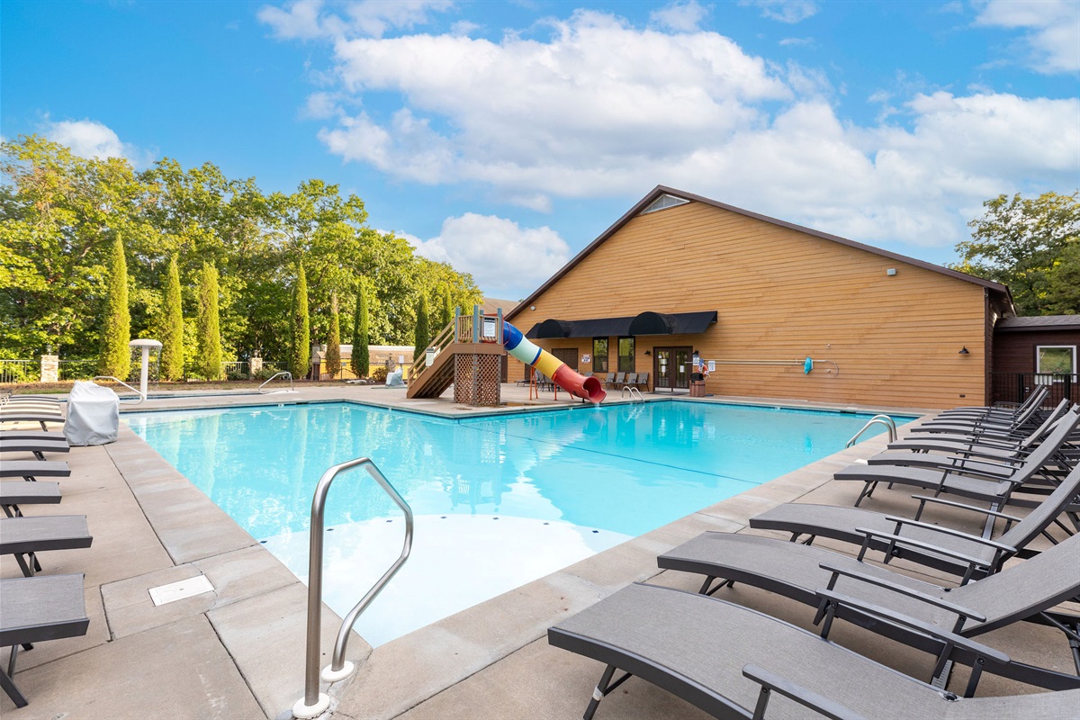 Outdoor community pool!