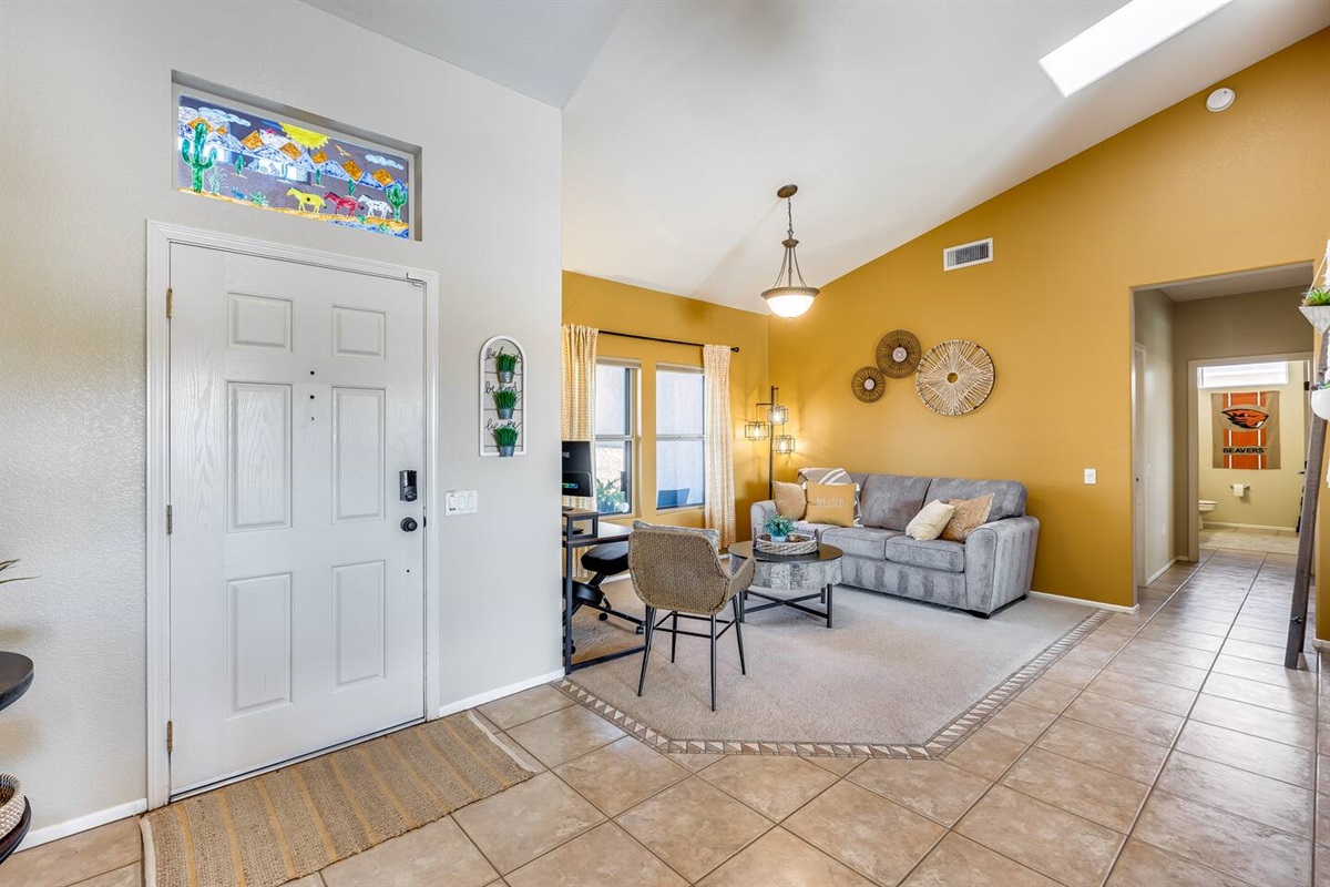 Cozy Cactus Pad in The Grande! Heated Pool|Hot Tub — Cozy Cactus Pad with Pool in Surprise, Surprise, Arizona — photo 15
