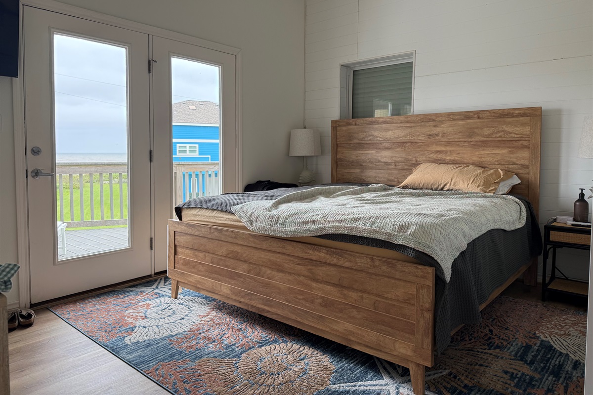 The Shell Bedroom - Primary King with private bathroom. Finishing touches coming! 