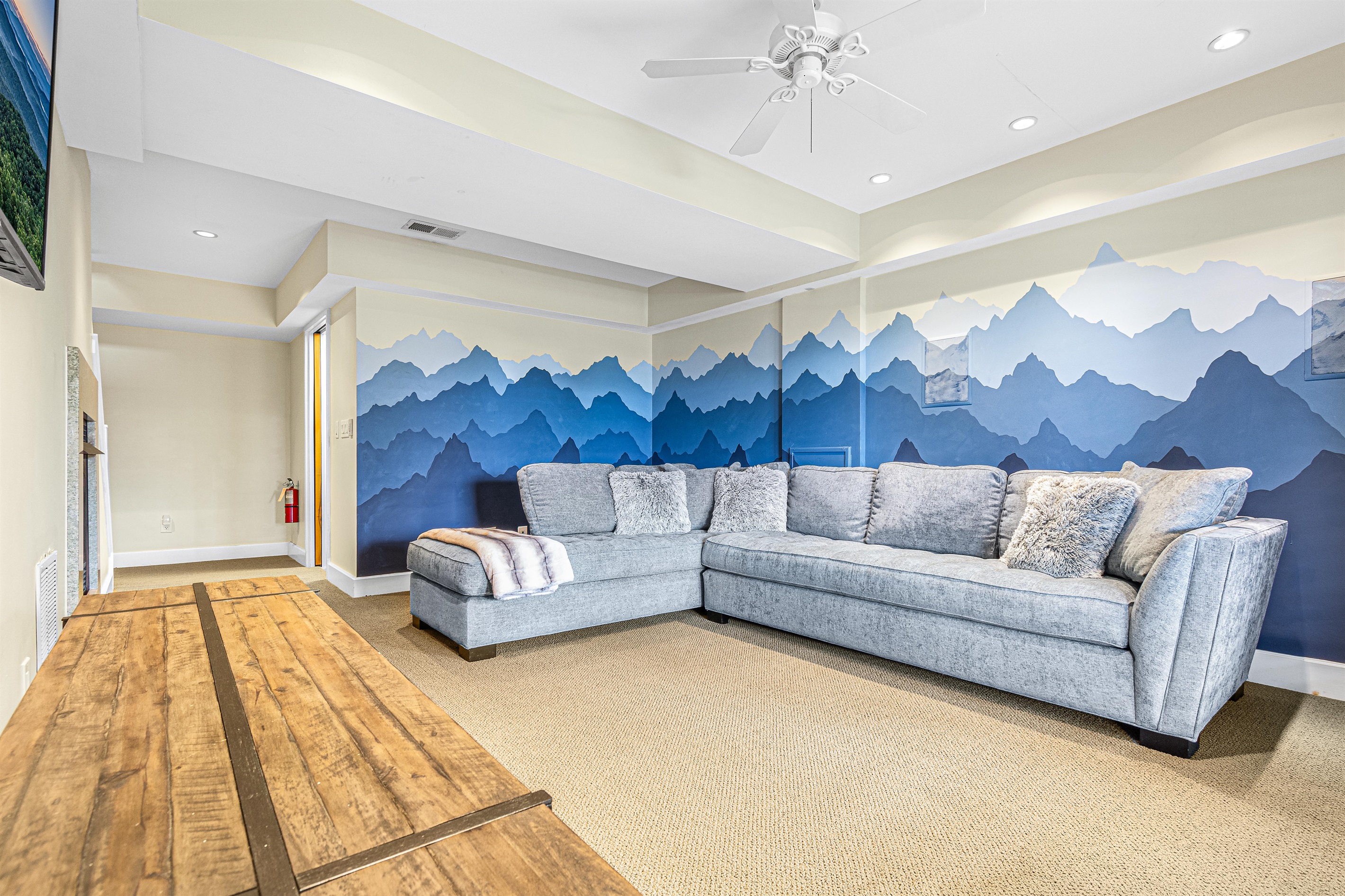 The family can spread out with this being the 3rd living area in the Main House.