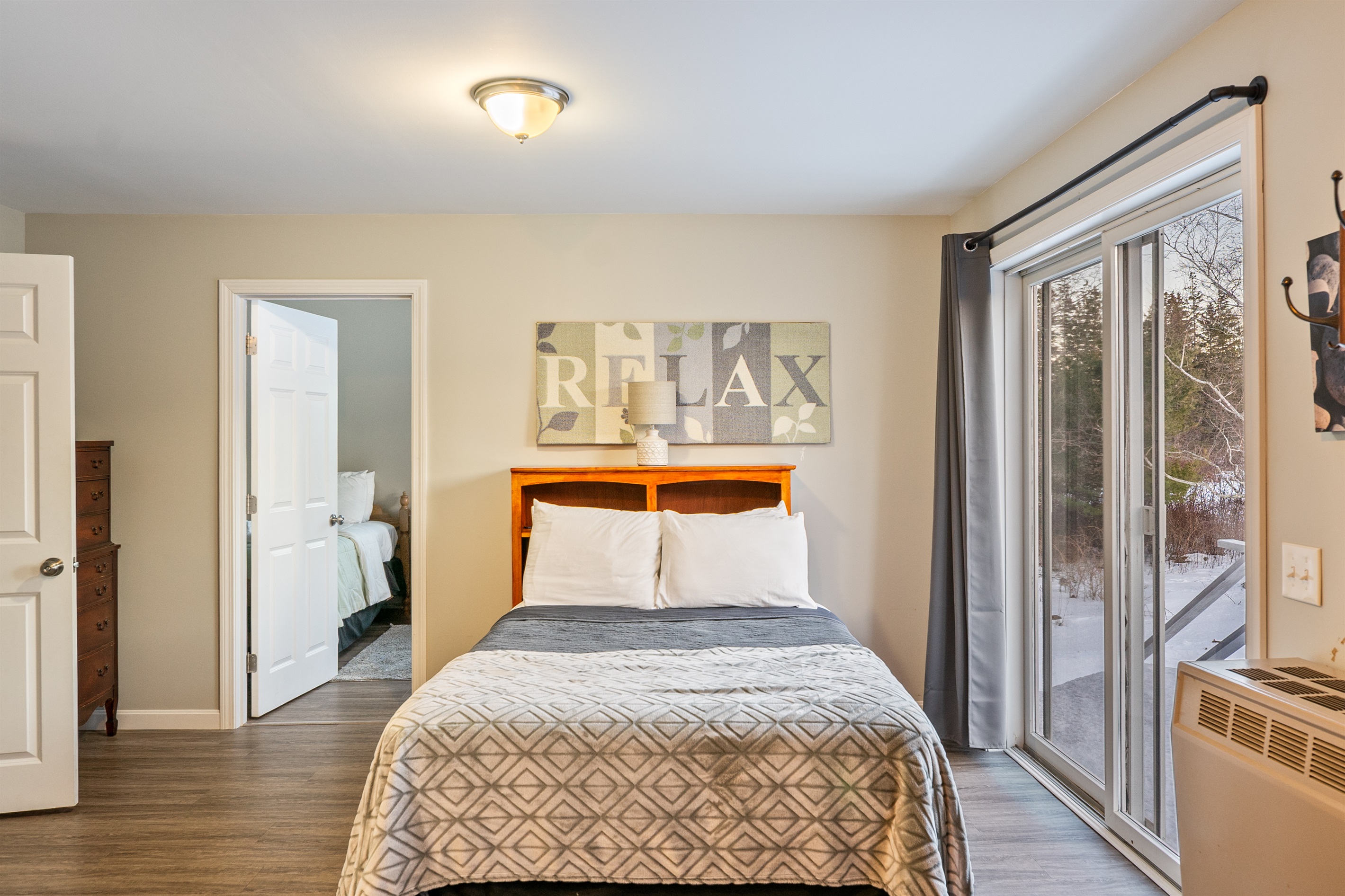 Guest Bedroom 2 - Double - Door to Guest Bedroom 3