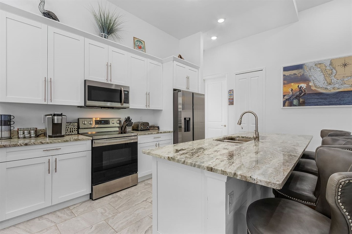 Fully equipped kitchen for your all your needs!